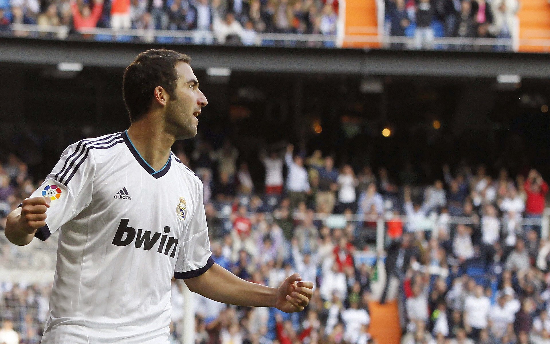 手球联赛排名战白热化，球队为保级苦战，手球职业联赛