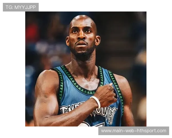 兰德尔破纪录！加内特36年记录终结，加内特几届篮板王