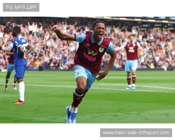 豪门狂欢夜：姆总2球皇马4-0六连胜 利物浦止连败，豪门恩怨皇马曼联