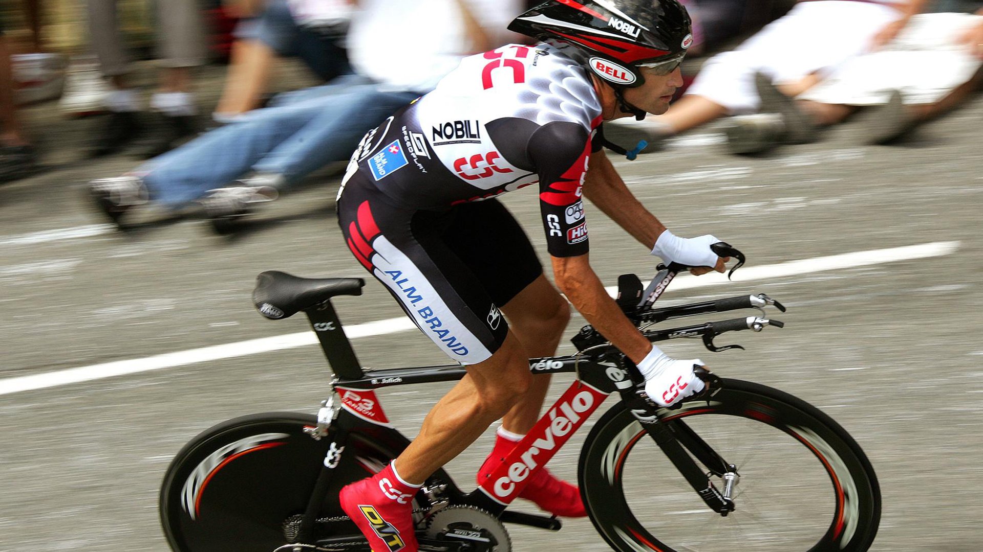 球员个人表现：谁是“本赛季MVP”？